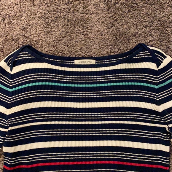 Thick multi-colored stripped shirt. - Picture 4 of 4